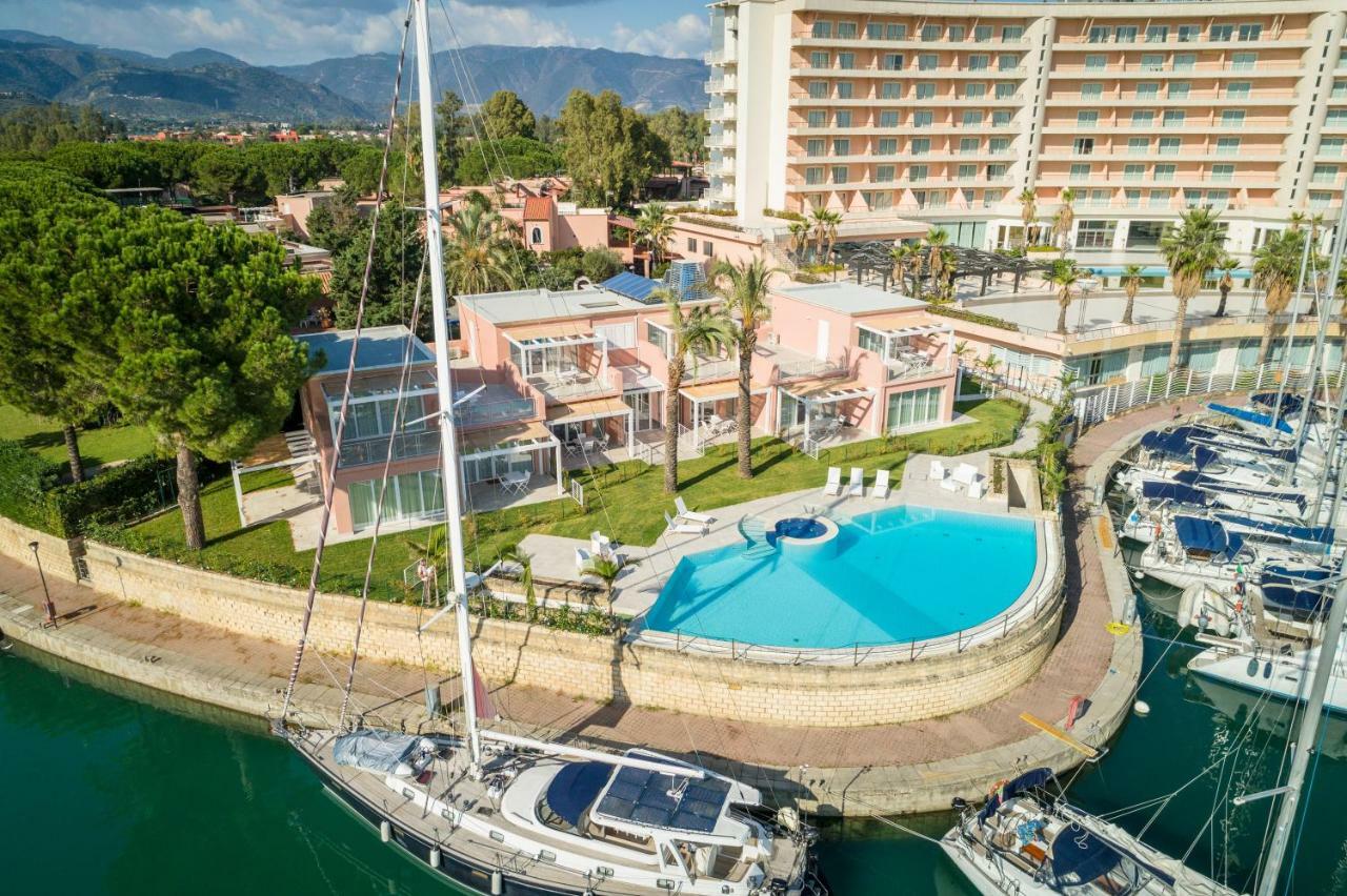Residence Delfino, Portorosa Furnari Dış mekan fotoğraf