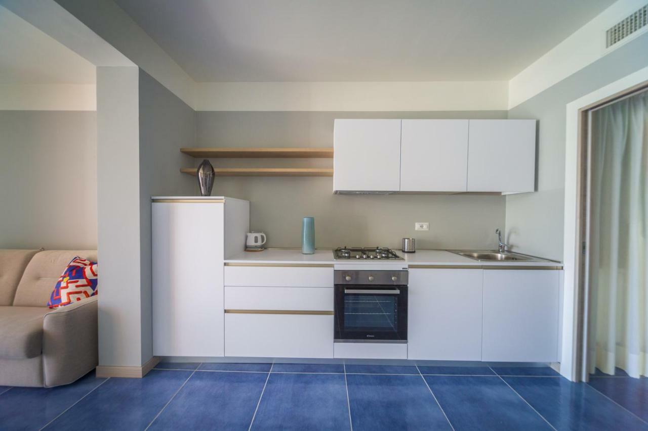 Residence Delfino, Portorosa Furnari Dış mekan fotoğraf