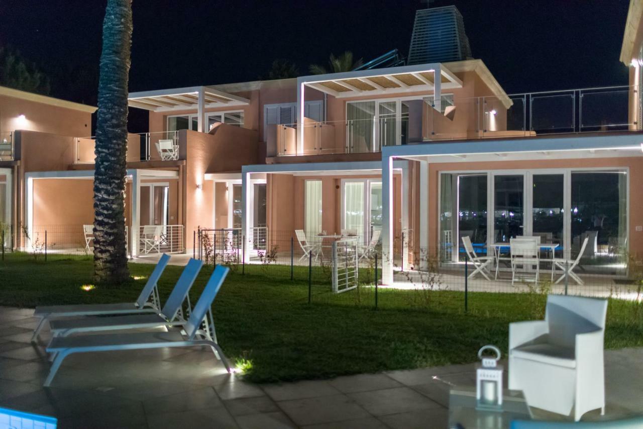 Residence Delfino, Portorosa Furnari Dış mekan fotoğraf