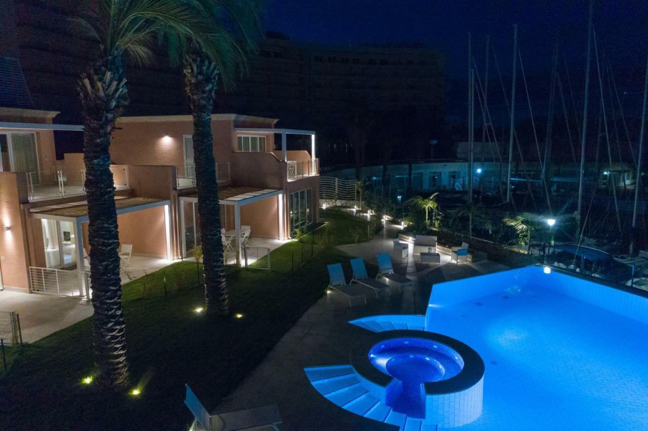 Residence Delfino, Portorosa Furnari Dış mekan fotoğraf