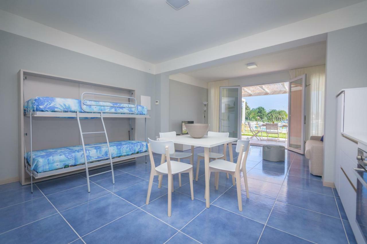 Residence Delfino, Portorosa Furnari Dış mekan fotoğraf