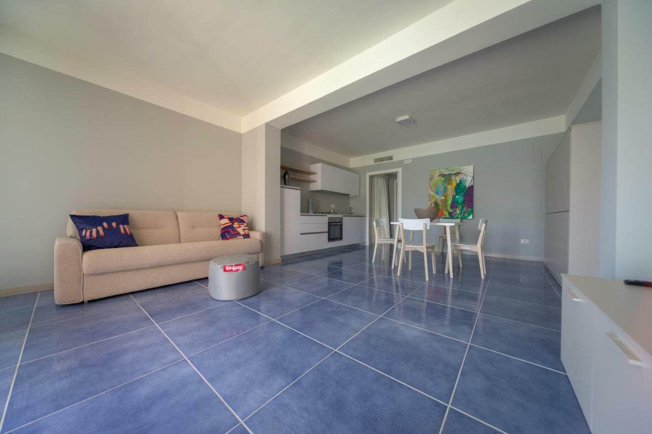 Residence Delfino, Portorosa Furnari Dış mekan fotoğraf