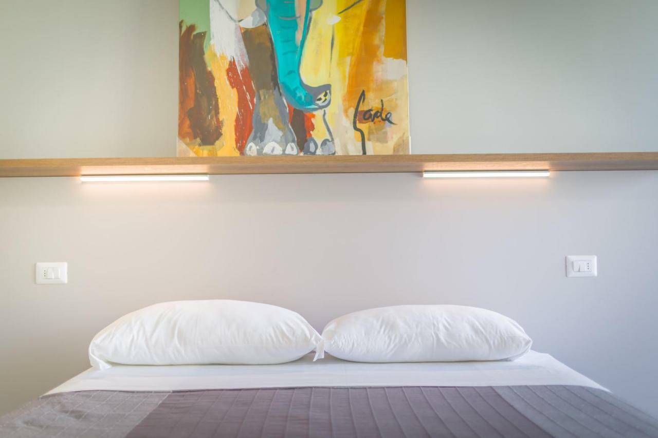Residence Delfino, Portorosa Furnari Dış mekan fotoğraf