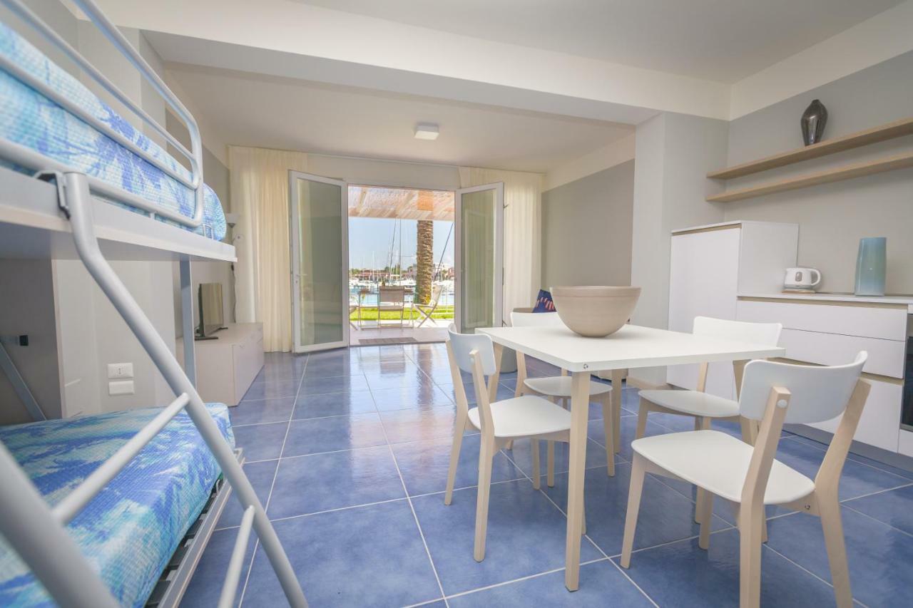 Residence Delfino, Portorosa Furnari Dış mekan fotoğraf
