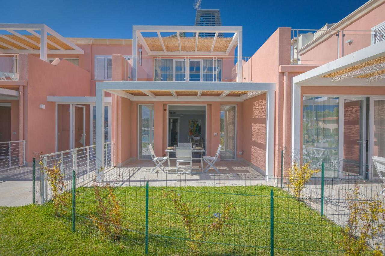 Residence Delfino, Portorosa Furnari Dış mekan fotoğraf